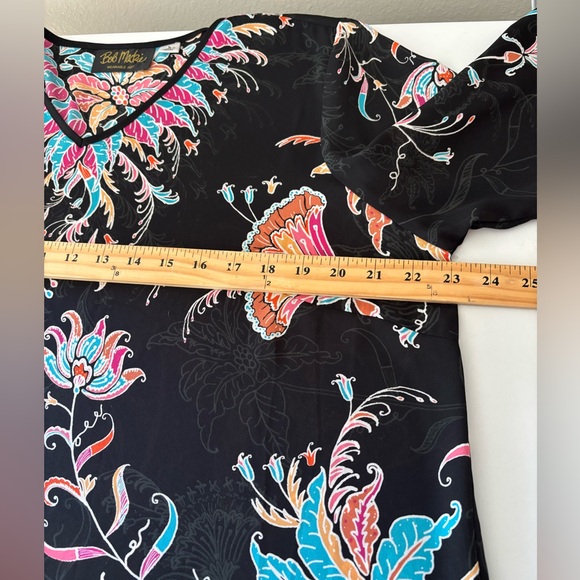 Bob Mackie Wearable long sleeve top size Large - Picture 4 of 8